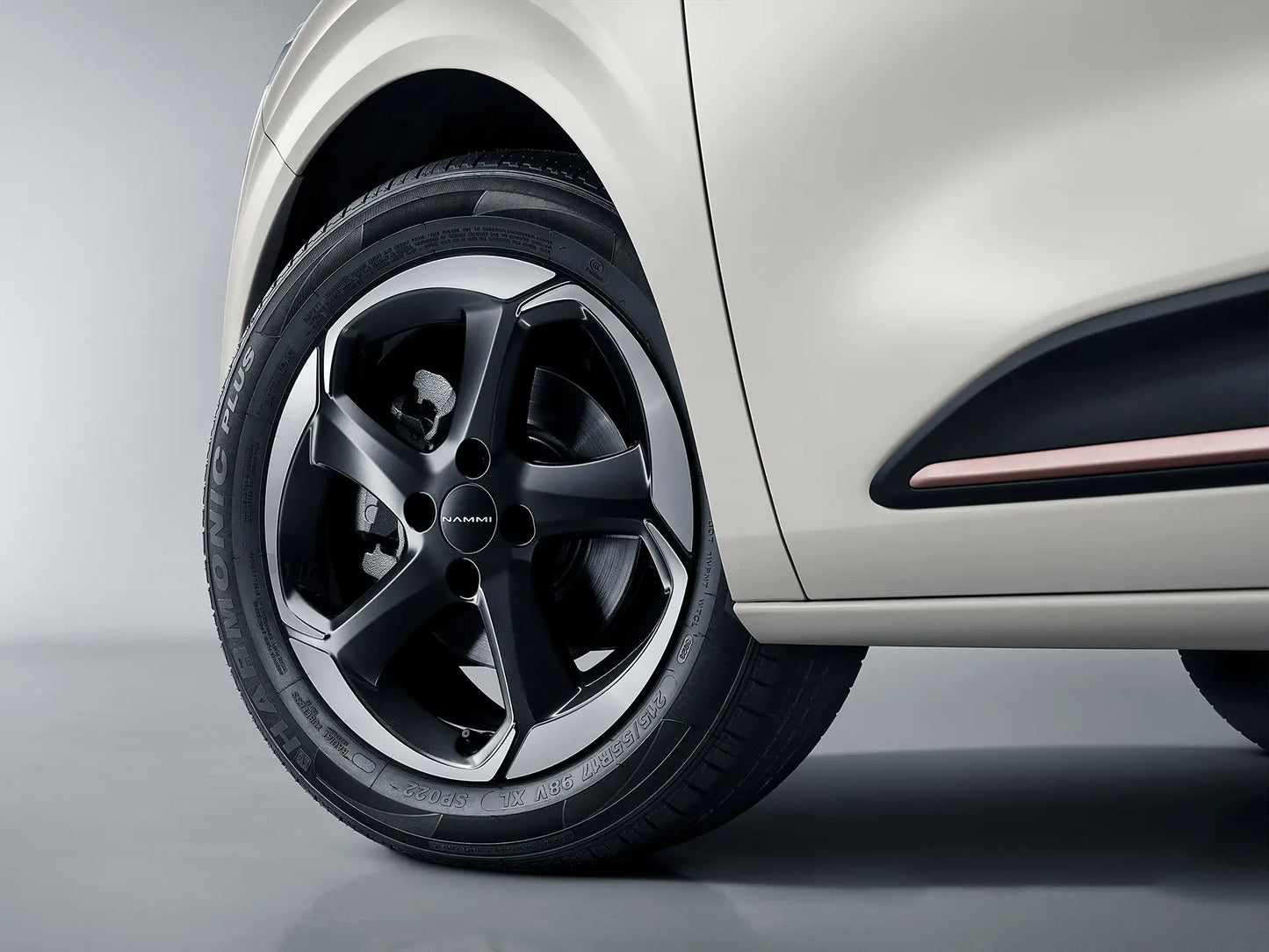 NAMMI Plus 268 Mile Range