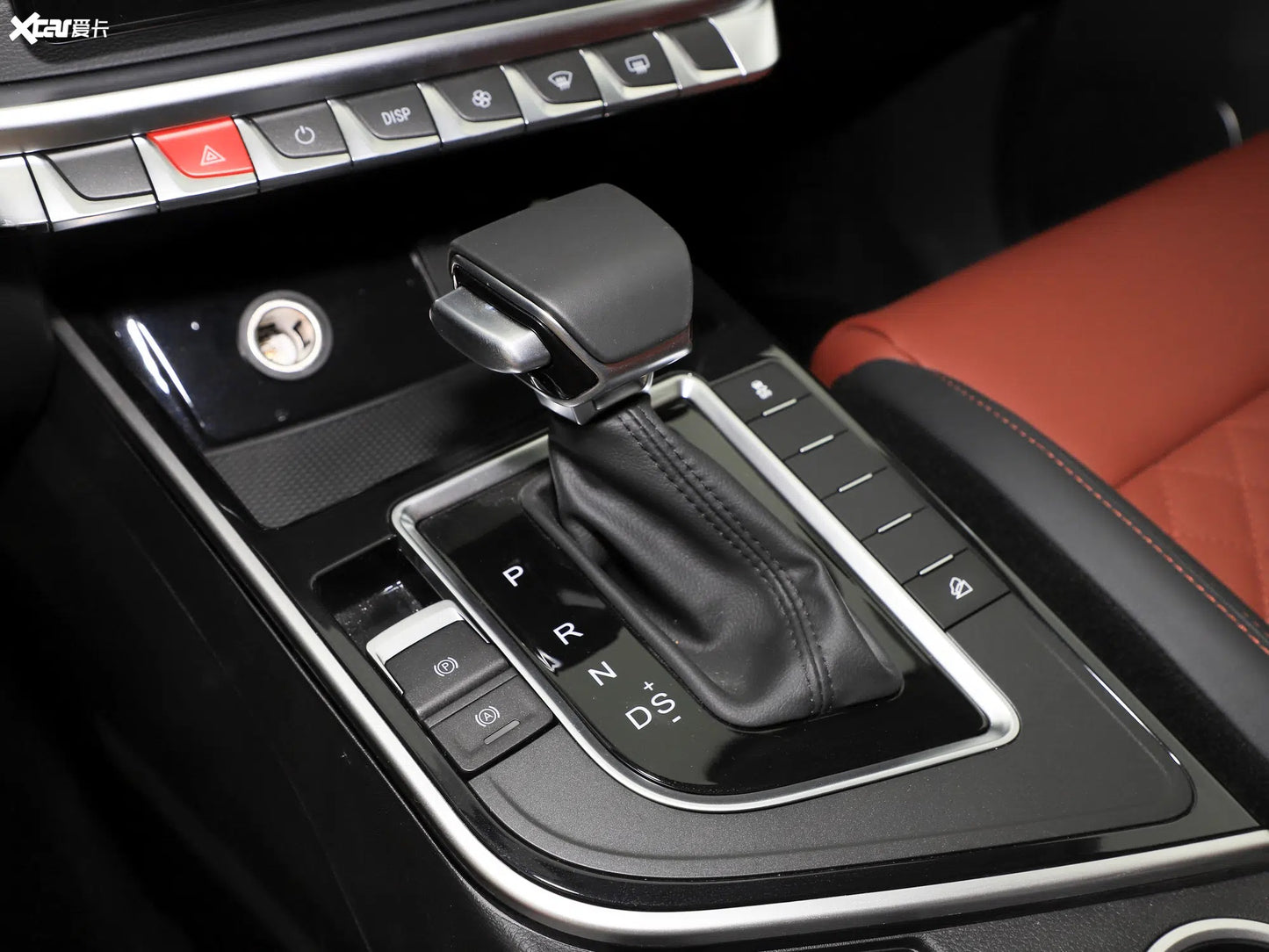 FORTHING T5L SUV Automatic Seats