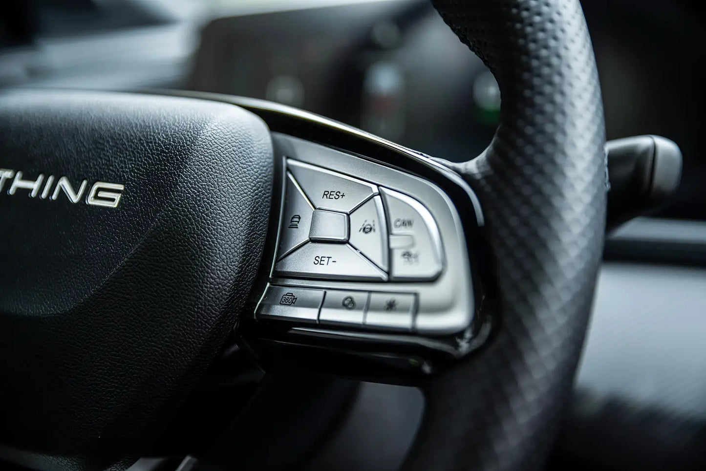 FORTHING T5 EVO HURRICANE –  EXCLUSIVE VERSION | 8 Airbags